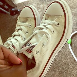 Kids white converse size 13